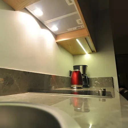 Отель Brickpalas 2*