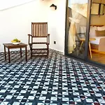 Brickpalas Hotel